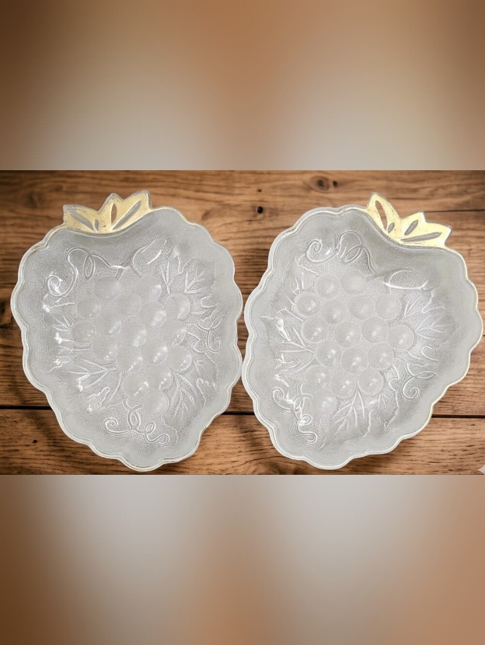 Mid Century Clear Glass Grape Appetizer Plates Gold Trim Leaf Handle Set of 2